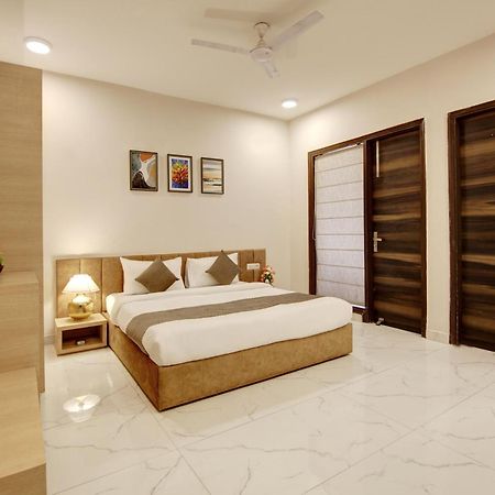 Limewood Stay - Fortis Hospital Gurgaon Exteriör bild