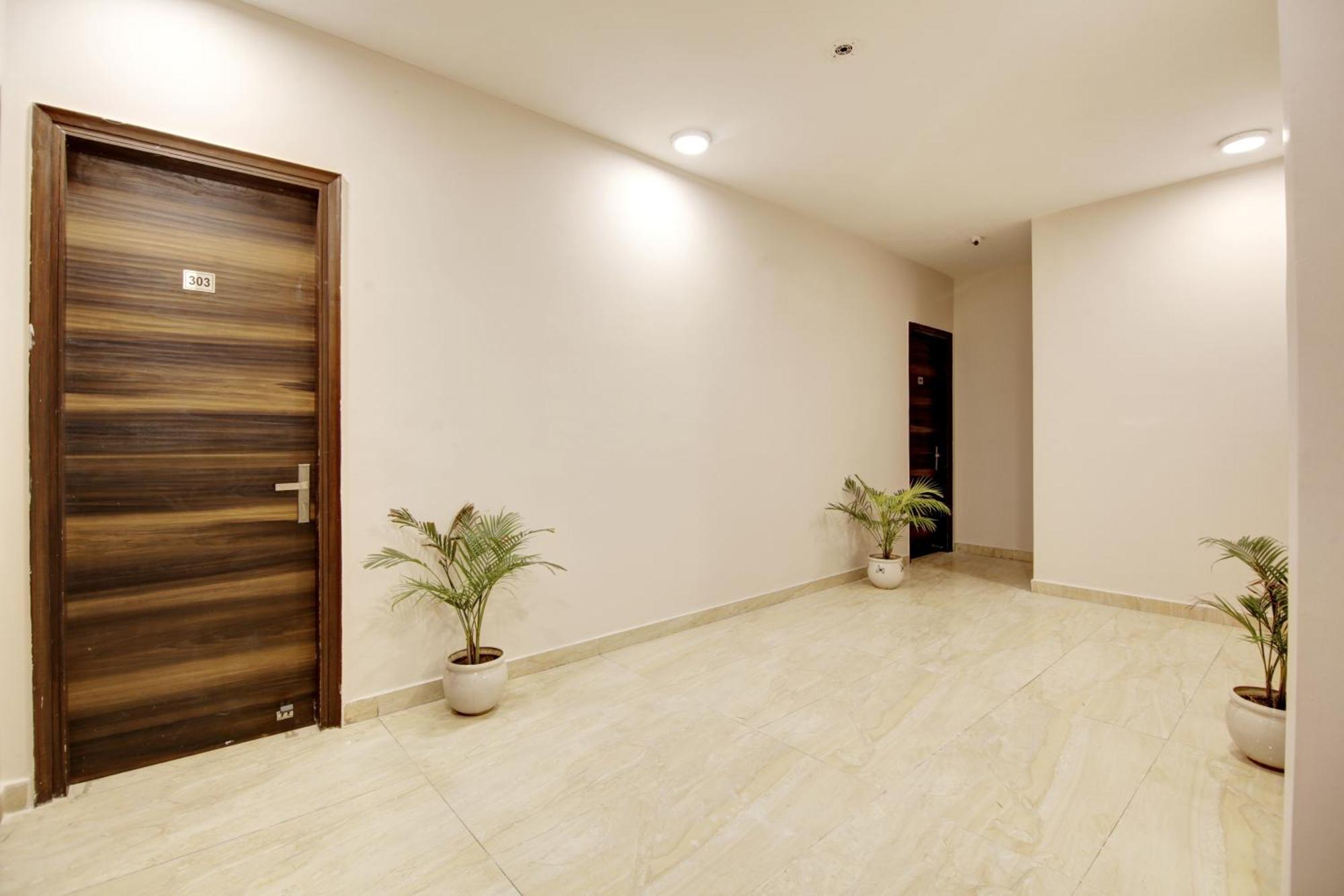 Limewood Stay - Fortis Hospital Gurgaon Exteriör bild