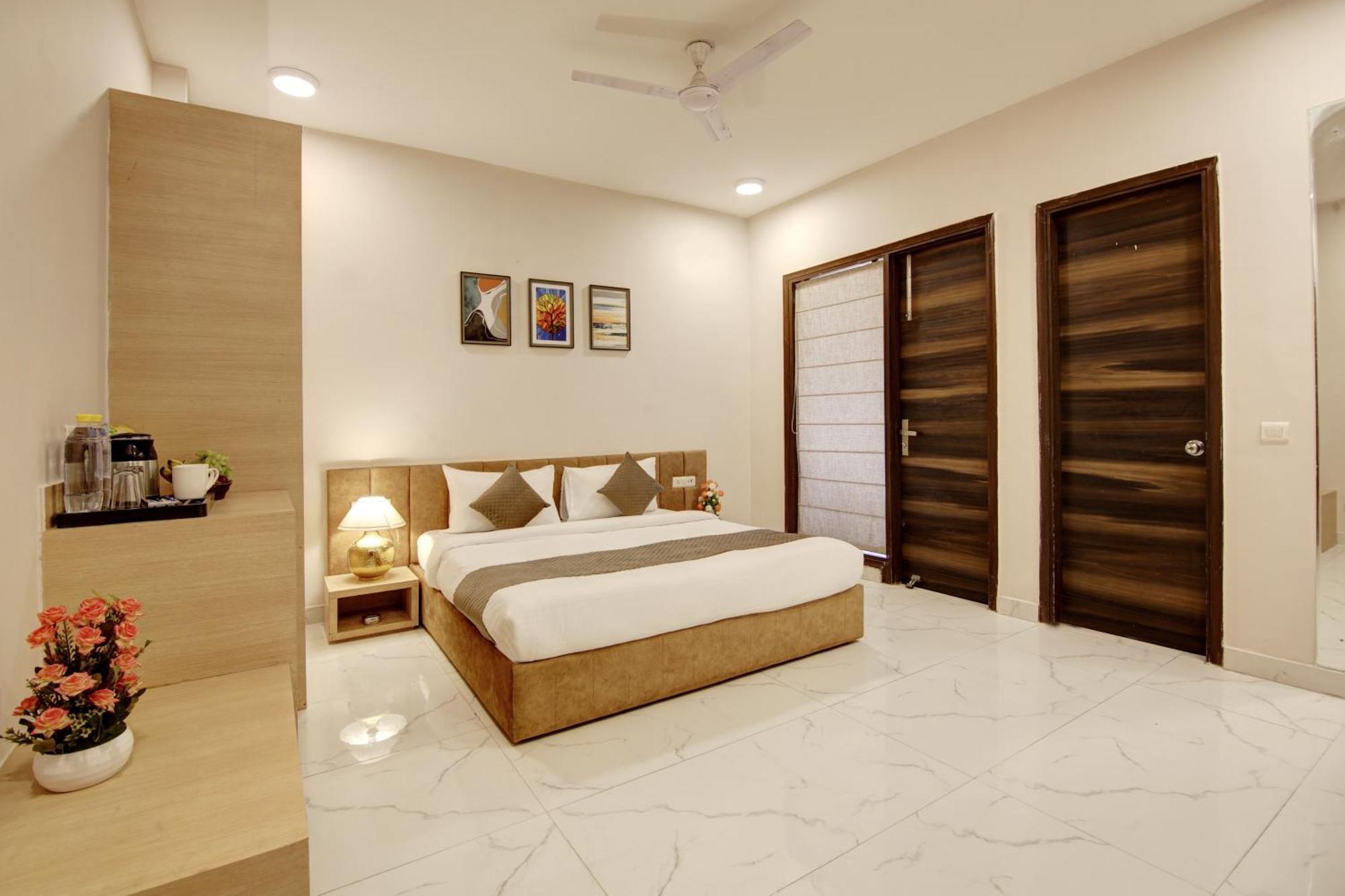 Limewood Stay - Fortis Hospital Gurgaon Exteriör bild