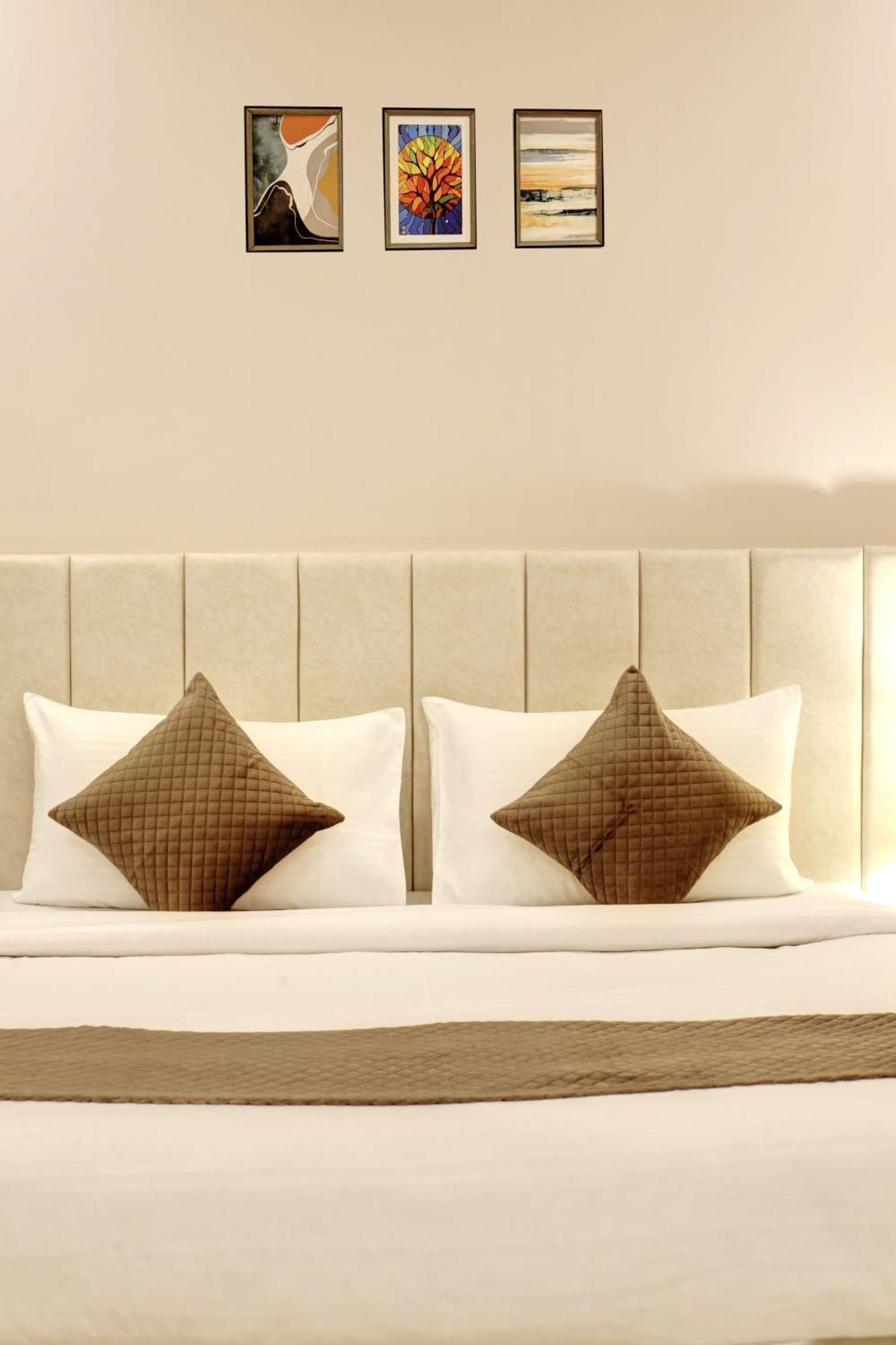 Limewood Stay - Fortis Hospital Gurgaon Exteriör bild